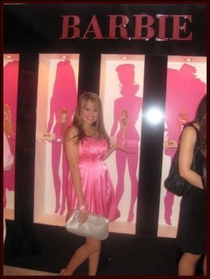 50 barbie malibu party 7