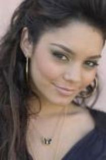 vanessa-hudgens_60[1]