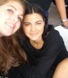 maite... (40)