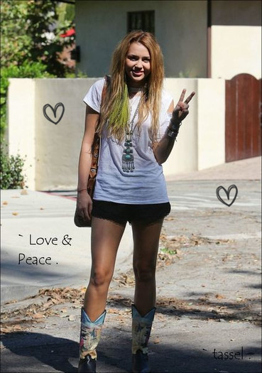 x Miley Wants Peace <3 x - x Peace x