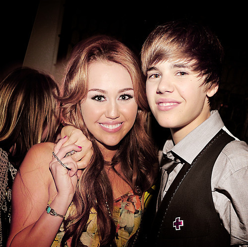 we miss u so much:( - 000 welcome back Miley 00