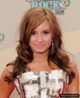 21061329_PEGCRMGER - demi lovato super cool photos