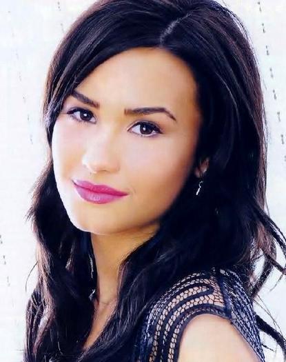 NSIQWJQOMFIJFCNWOMN - demi lovato