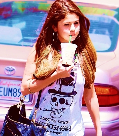 Selena .♥.