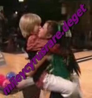 bth9 - the suite life of zack and cody-behind the scene