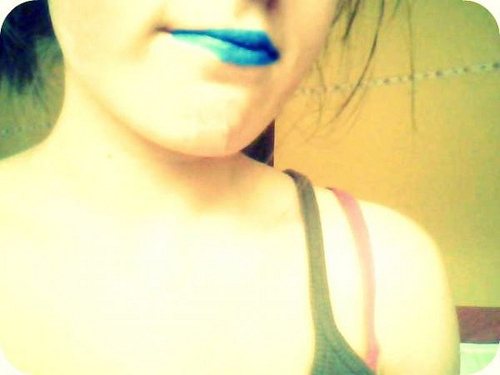 blue lips. are the most honiest lips. - Me