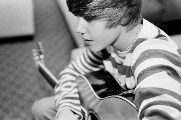 With_Guitar - Bieber Facts