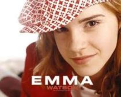 8 - Emma with hats