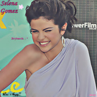 Selly Gomez is my angel (614) - Some pics with Selly