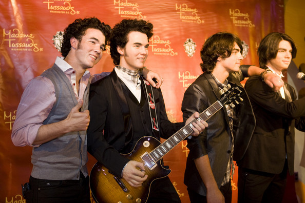 Jonas Brothers Madam Tussauds Wax Figures Unveiled - Jonas Brothers Madam Tussauds Wax Figures Unveiled