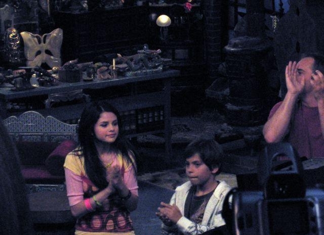 Wizards of Waverly Place On Set 02