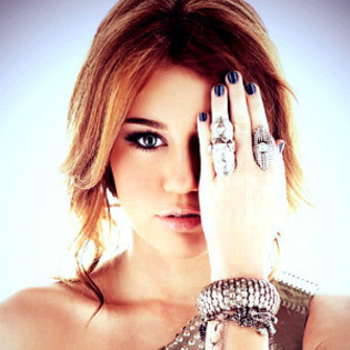 thing.21521592.l_large[1] - Miley Cyrus