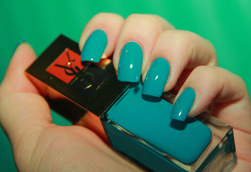  - Lovee this color---Is just the turquoise