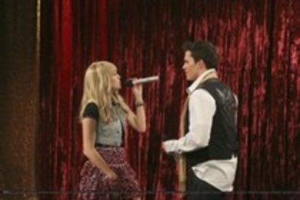 12911503_LJIGVORFN - x Hannah Montana 3 - Episode 10 - Cheat It