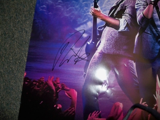  - MQ - SIGNED 3D MOVIE POSTER
