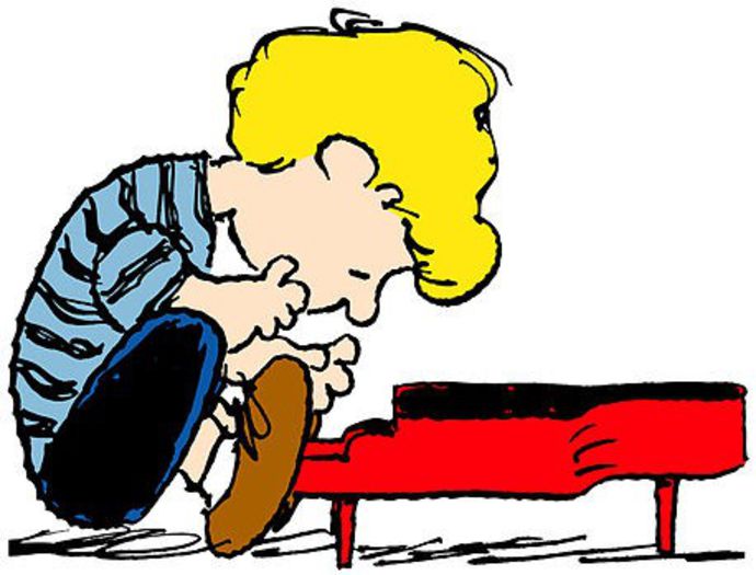 Schroeder_Piano - Peanuts Gang