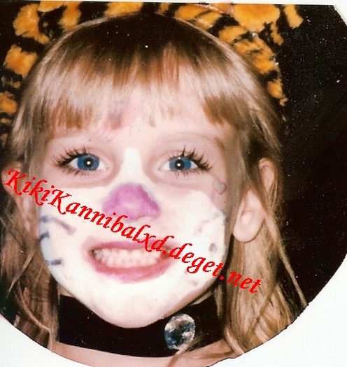 KIKIHALLOWEEN-age5ish tiger grrrr0