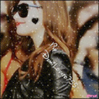 20984069_LKPZOLMWE - demi lovato glitter and wallpappers