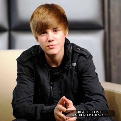 normal_Justin-Bieber-justin-bieber-16173859-612-612