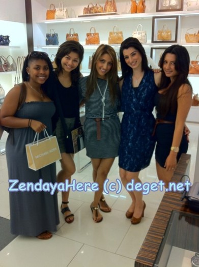 Me and the incredibly fabulous ladies at michael kors!!! Thanks for the watches