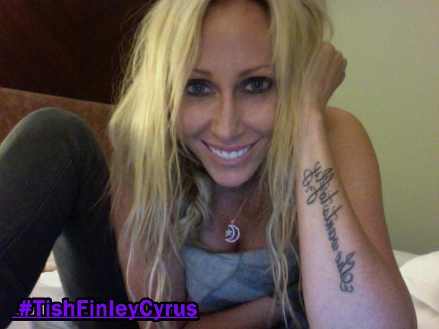 # Me Leticia Finley Ray Cyrus [ Tish ]  (: (: (; .. - x-Photos-With-Me-Tish-x