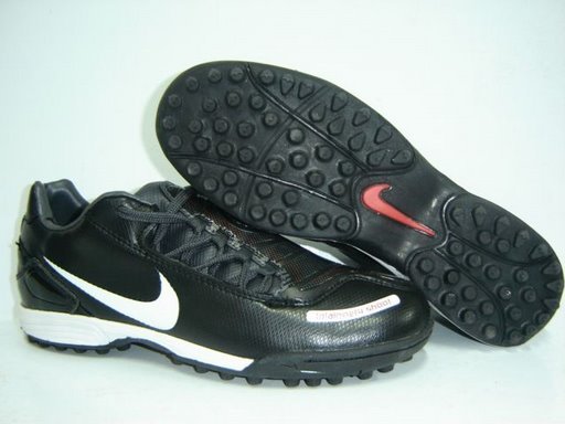 DSC05779 - Football shoes