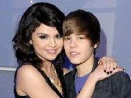 Justin-Bieber-si-Selena-Gomez--impreuna-