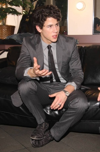 normal_preview-6 - Nick Jonas at Who I am Conference-00