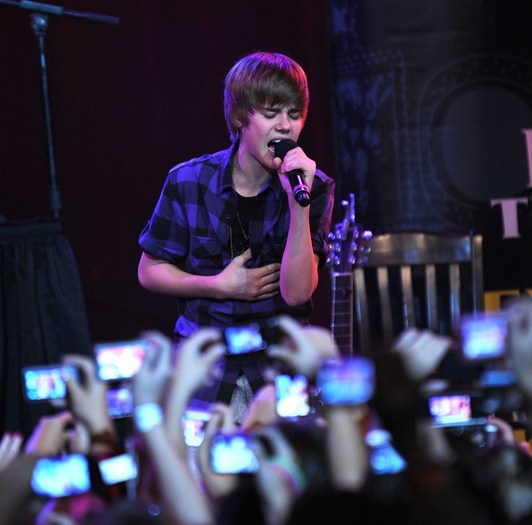 justin concert - x_Justin_Bieber_Concert_x