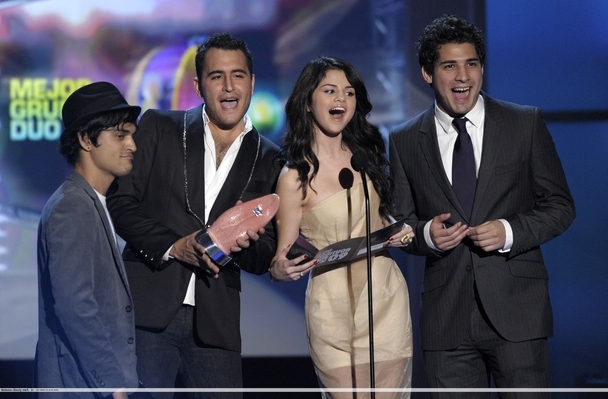 Latin MTV awards - Onstage - October 15 (9)
