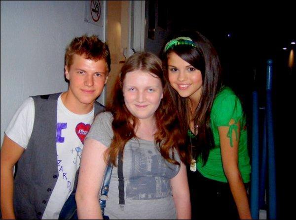  - Rare pics with Selly 5