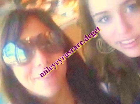 me and miley - a rare pics with miley and mandy