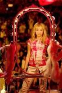 HANNAH MONTANA 023 - Photos 005