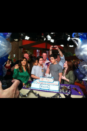 IMFG_2963_88(78); Celebrating 100 Wizards of Waverly Place episodes!AWEEH & OMG .
