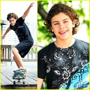 jake-austin-boarding-boy