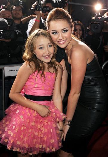 Miley_Cyrus_1269848037_0