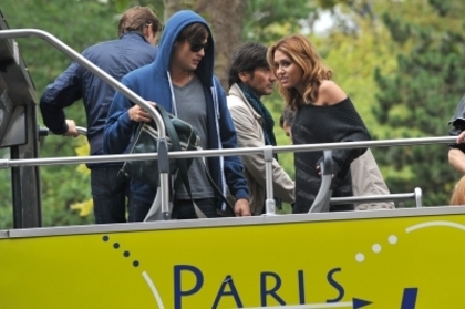 Filming LOL in Paris. xD (83)