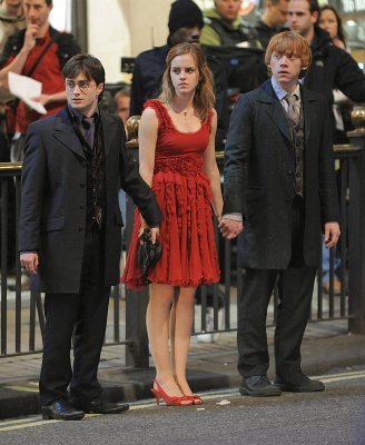 normal_onset-dh-314 - On set with Dan and Rupert-april 21st 2009