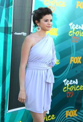 normal_007 - Selena Gomez Award Shows 2OO9 August O9 Teen Choice Awards