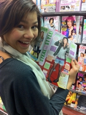 look!I\'m into a magazine!niceee