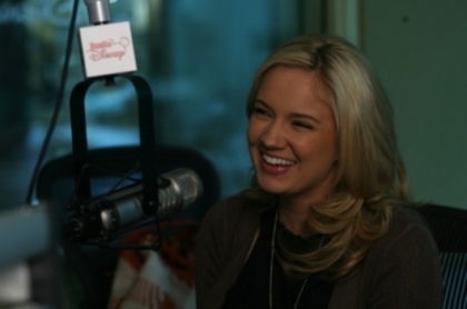 tiffany-thornton-radio-disney1