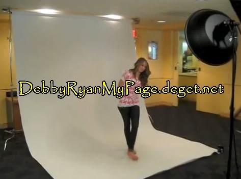 Inside of PoPstar PhotoShoot 11