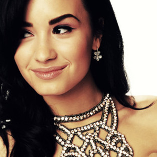 thing.12547239.l - Xx_Demii Lovato