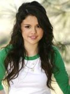 EUIWAWBSZGSFAYJYBNP - selena gomez