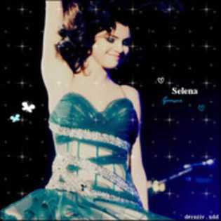 40270961_YOSBUYPTQ - Selena Gomez