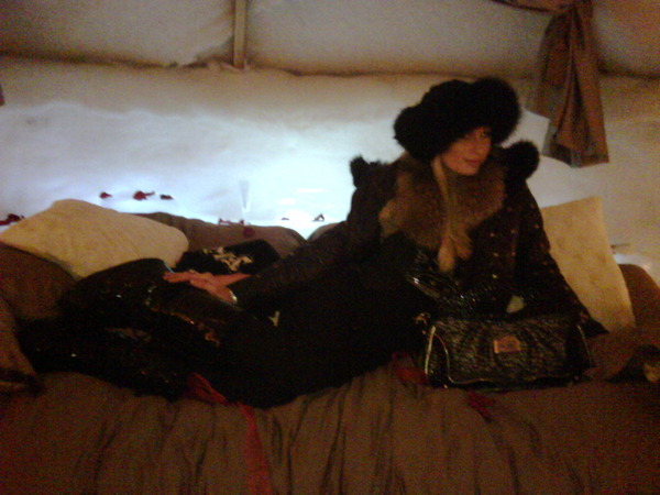 Chillin in the Igloo