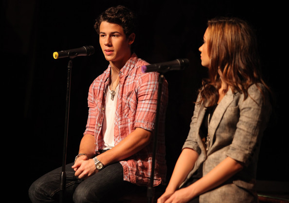 Jonas Brothers Attend Press Conference (1)