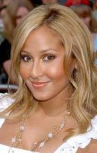 adrienne-bailon-201584l-175x0-wtm-157c575a