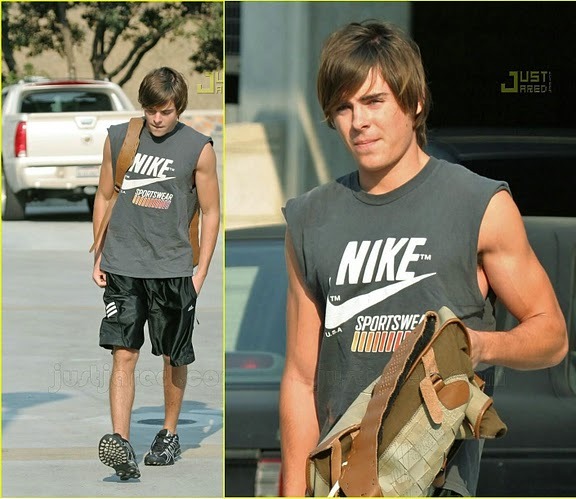 Zac Efron-Candids (8)