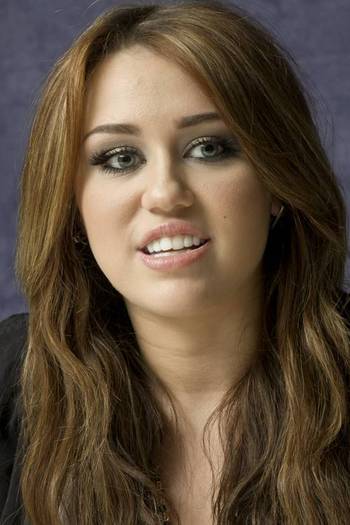 Miley-Cyrus_COM_TheLastSongMunawarHosainPortraitShoot_13March2010_119 - A part of my pics with Miley